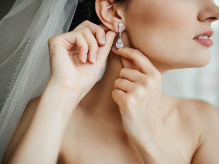 srebrne kolczyki ślubne